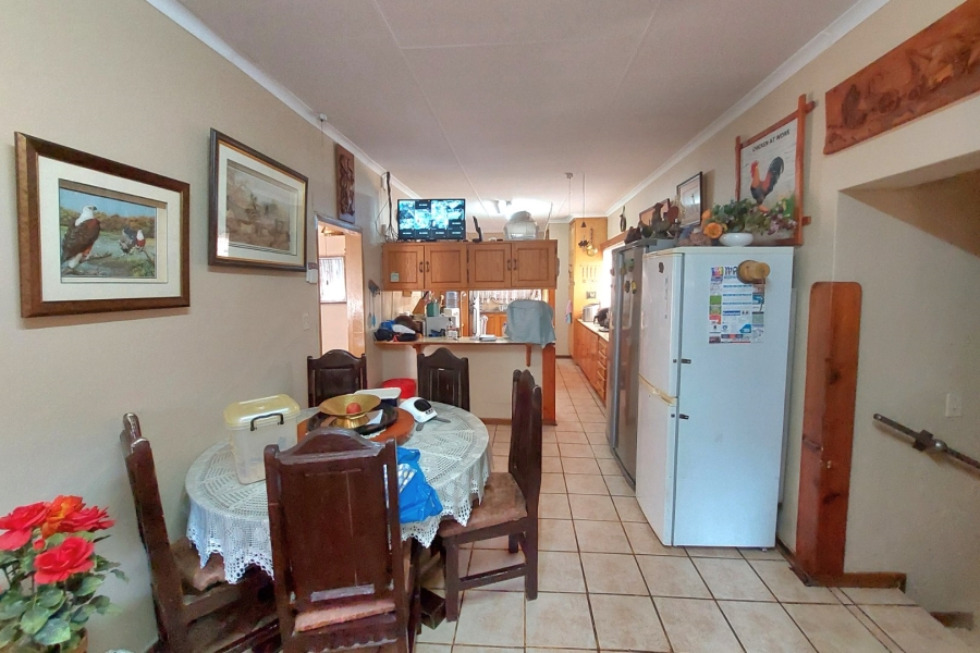 4 Bedroom Property for Sale in Elandsrand North West